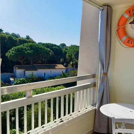 Au Port Apartment Saint-Cyprien (Pyrenees-Orientales)